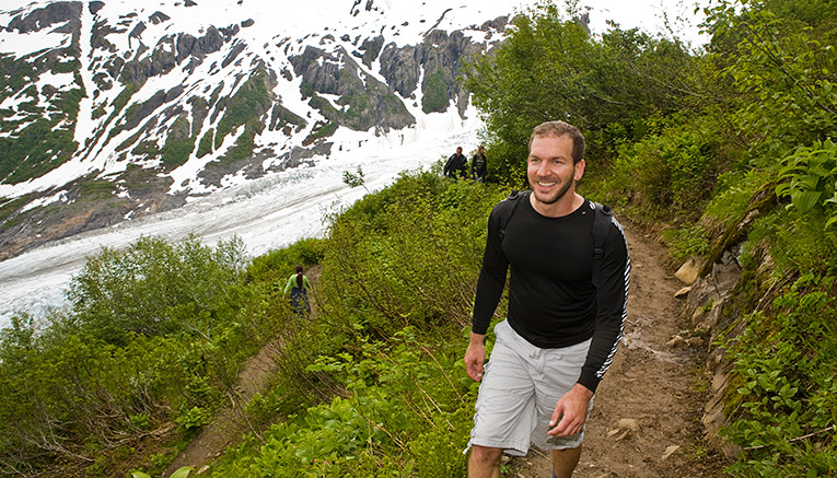 Walq-alaska-walking-5